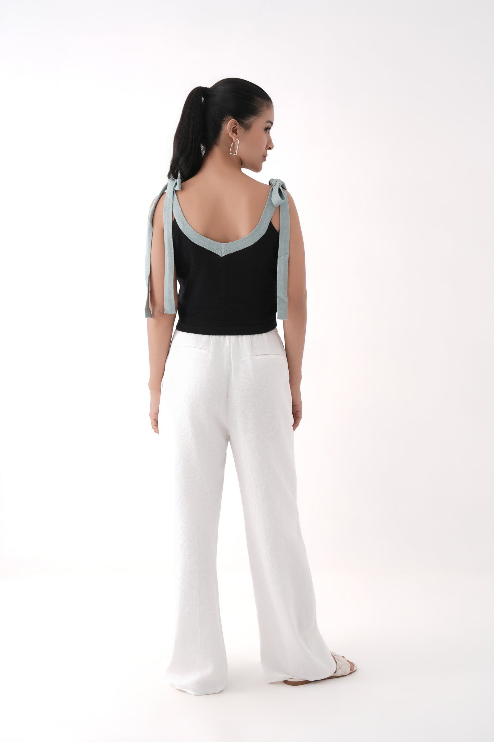 Knitted Tie-up Top