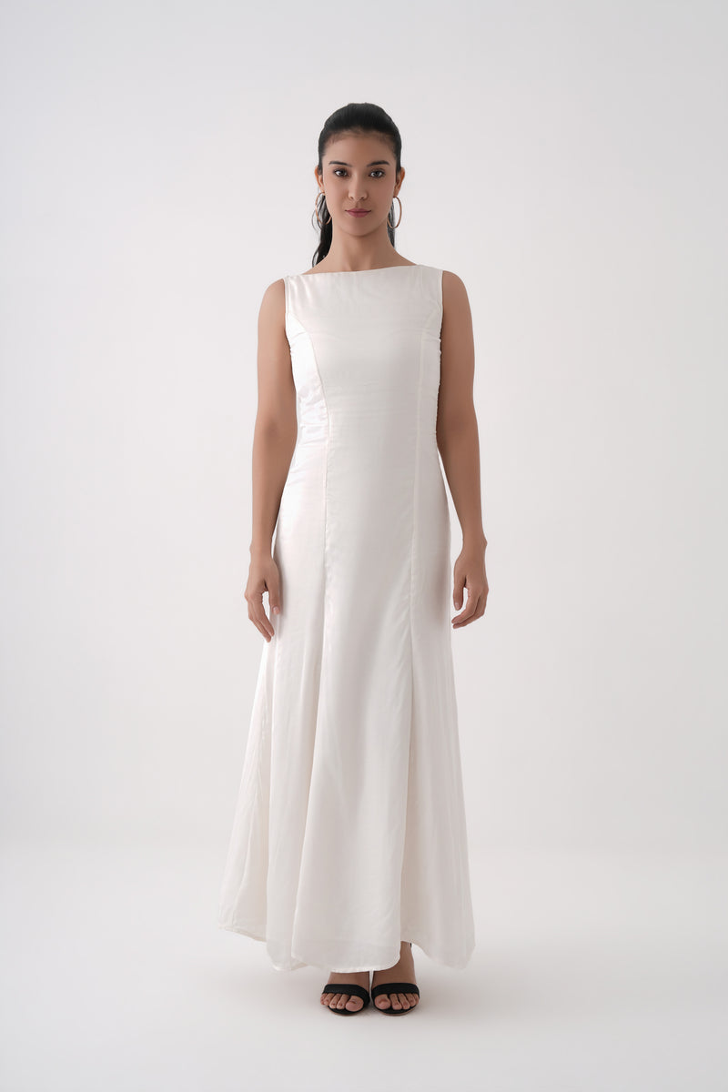 Women Gardenia Sleeveless Boat Neck Modal Satin Mermaid Maxi Dress