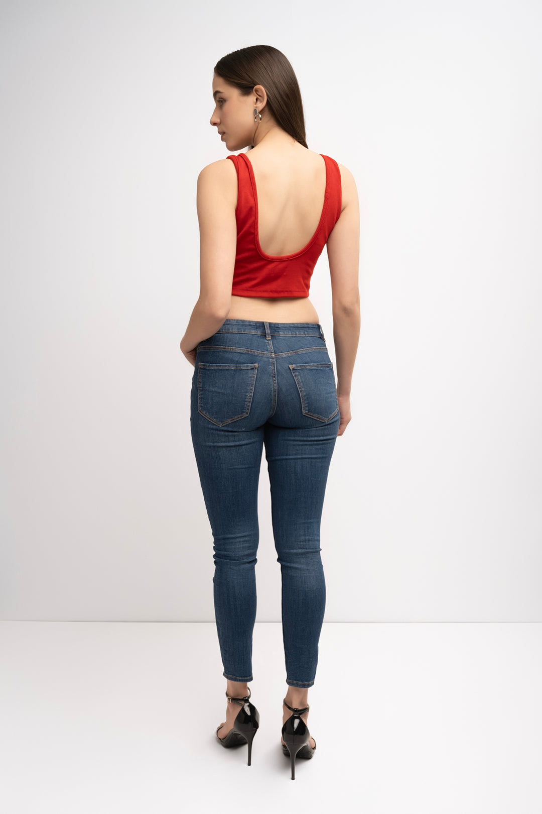 Zykaz Signature Solid Crop Top Backless