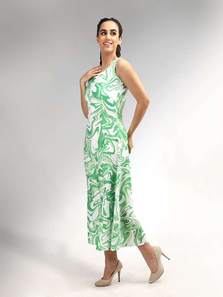 Sleeveless Pleated Long Dress
