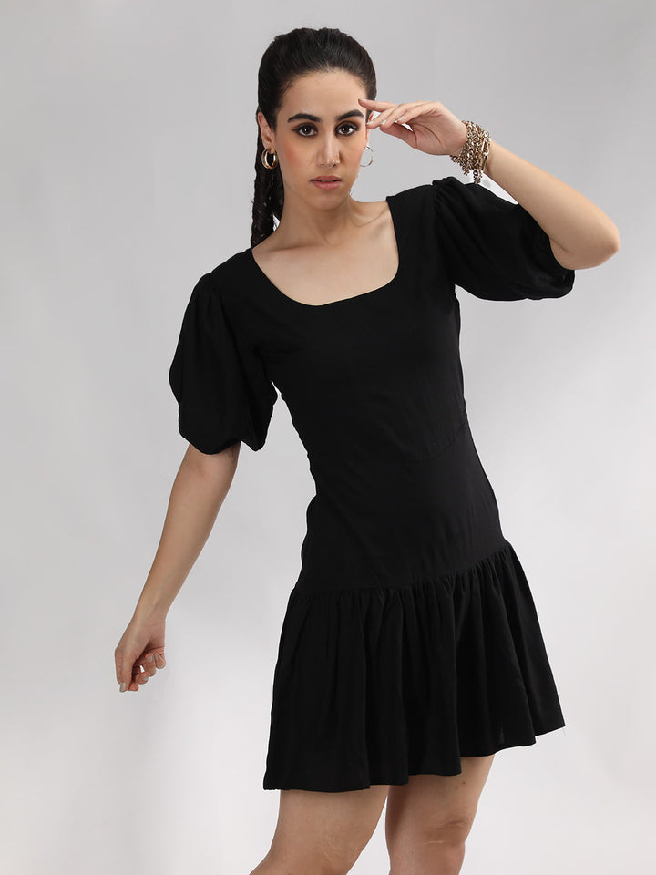 Solid Puffed Sleeve Short Dress