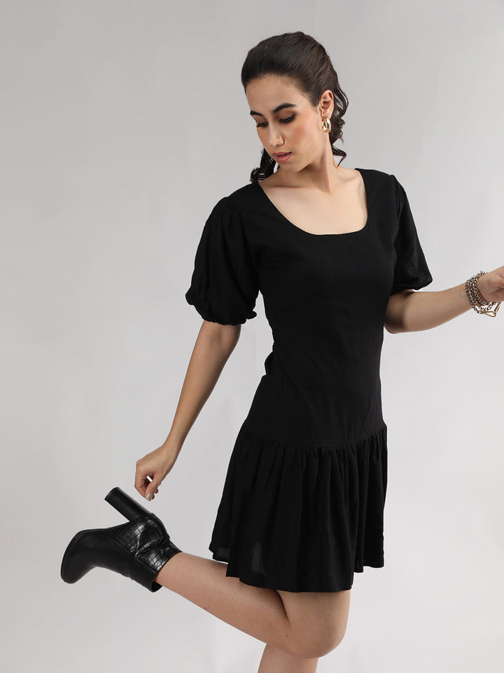Solid Puffed Sleeve Short Dress