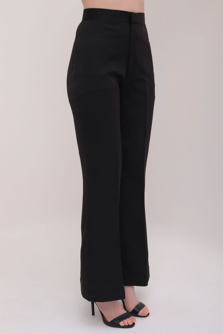 High Waist Flared Trousers - Black