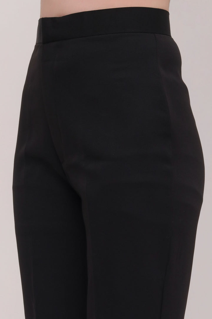 High Waist Flared Trousers - Black
