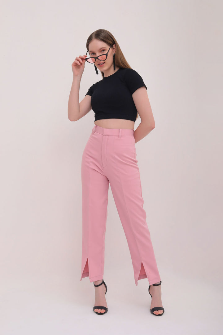Cropped Front Slit High Rise Trousers - Pink