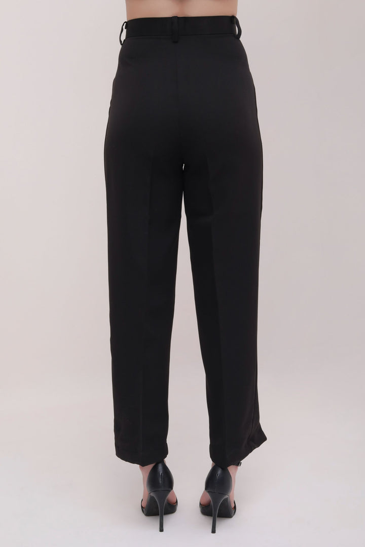 Cropped Front Slit High Rise Trousers - Black