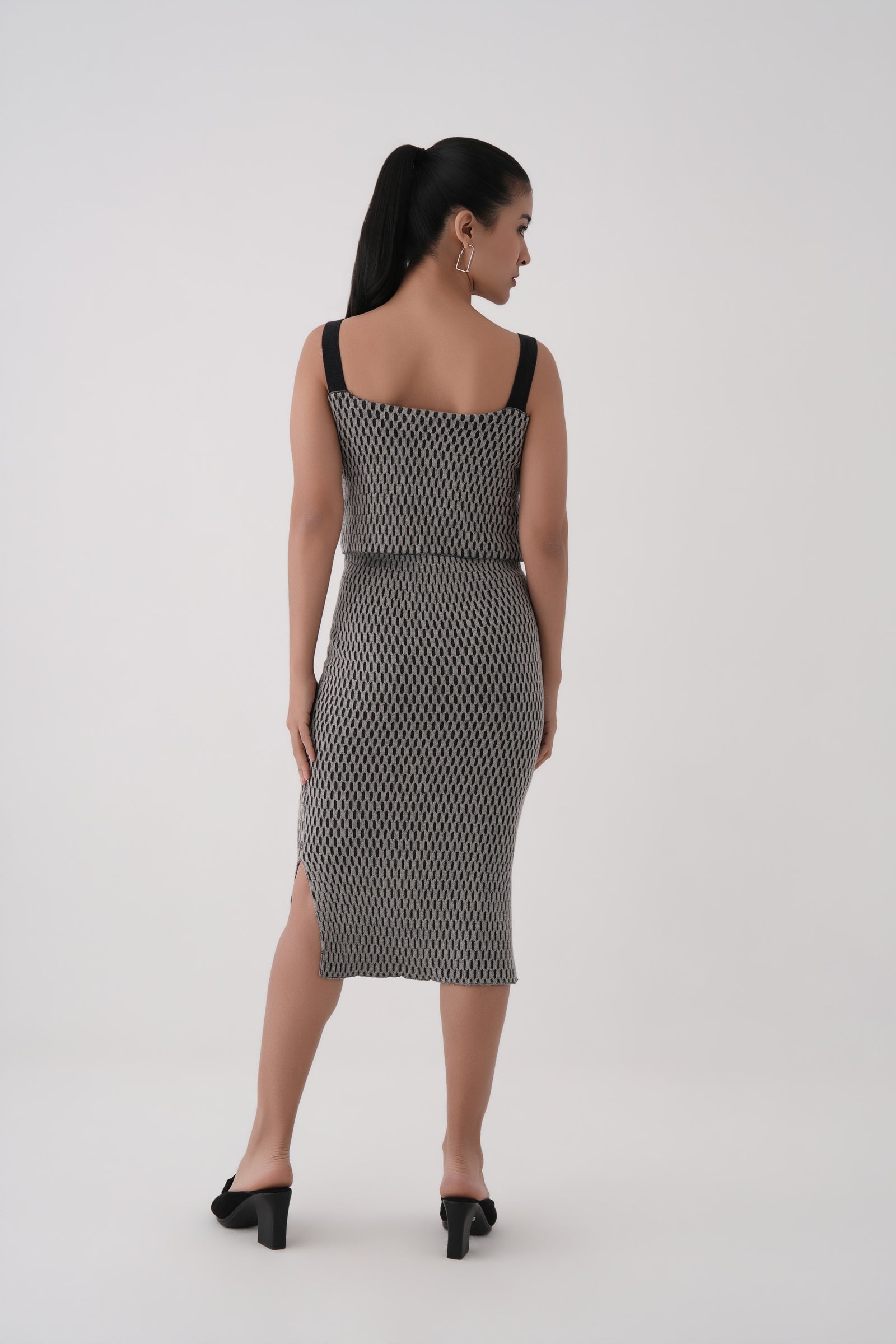 Layered Honey Comb Knitted Midi Dress