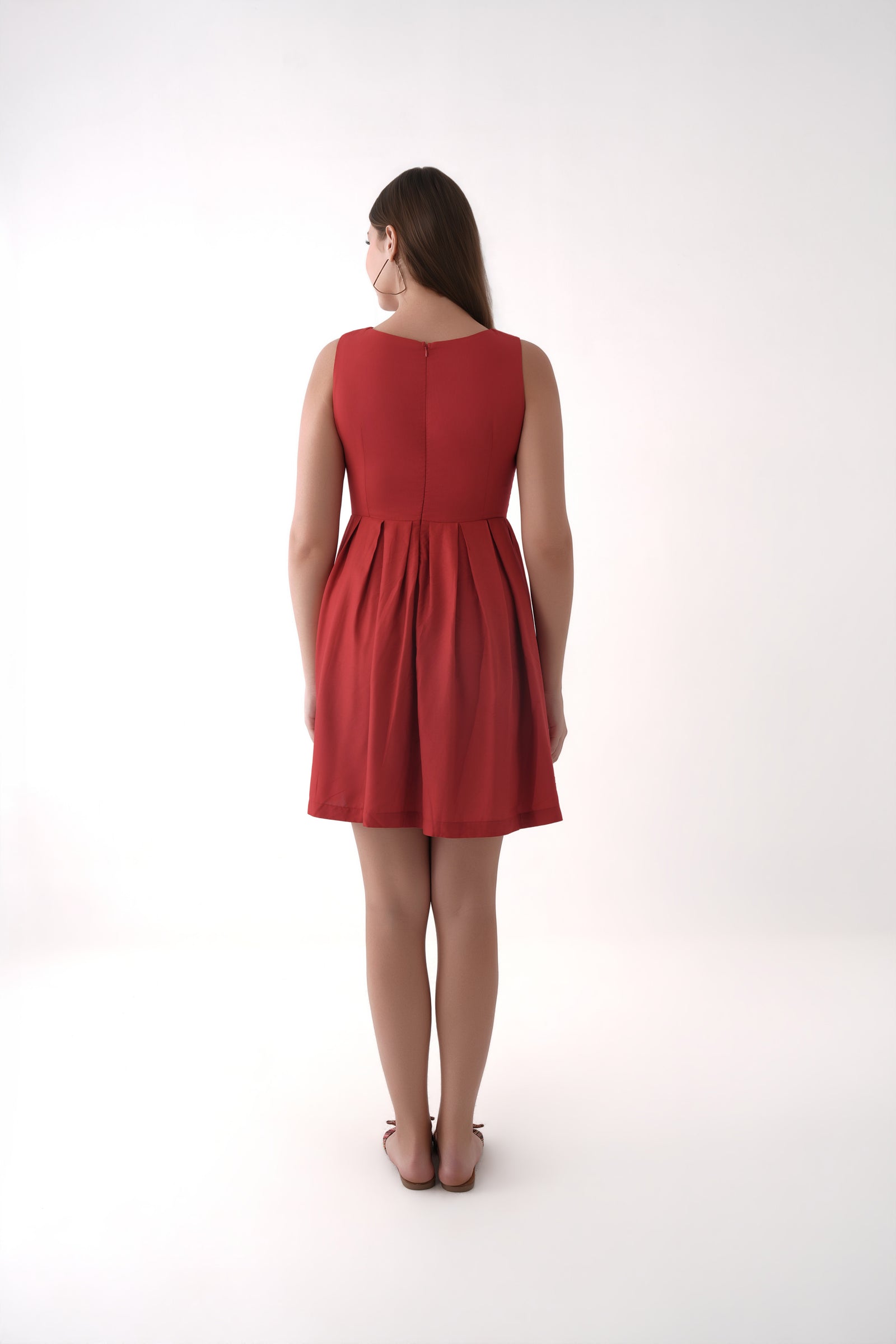 Classic Pleated Midi dress