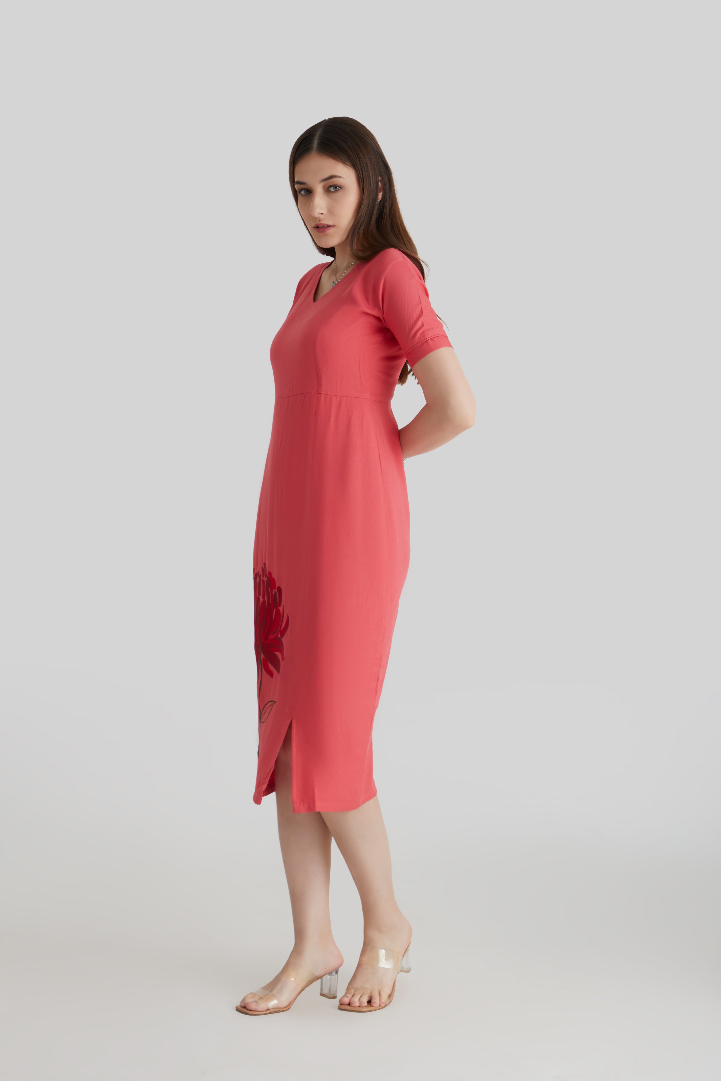 Embroidered Bodycon dress Rose Pink