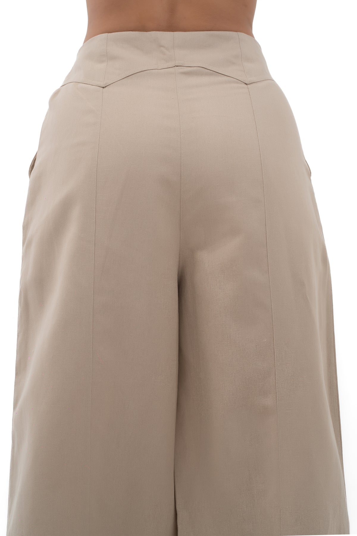 Zykaz Panelled Yoke Wide Pant in White Onyx