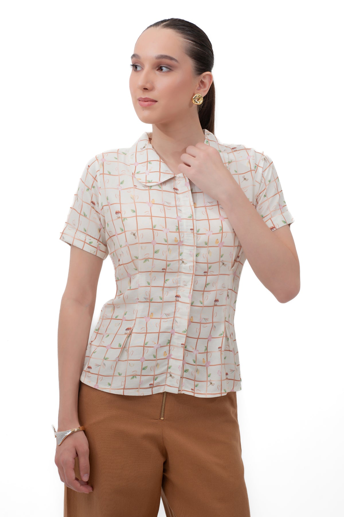 Zykaz Peter Pan Collar Shirt in Gardenia