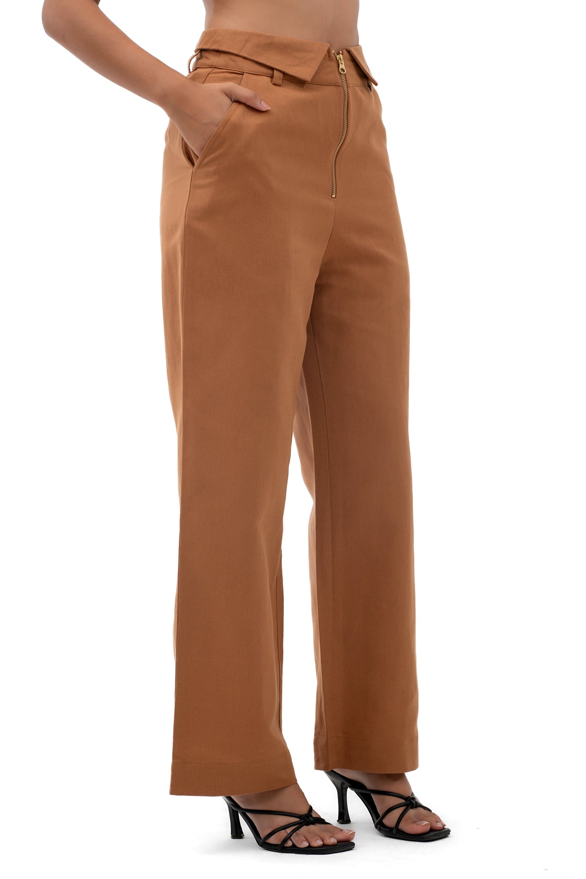 Zykaz Collared Waist Trouser in Chipmunk