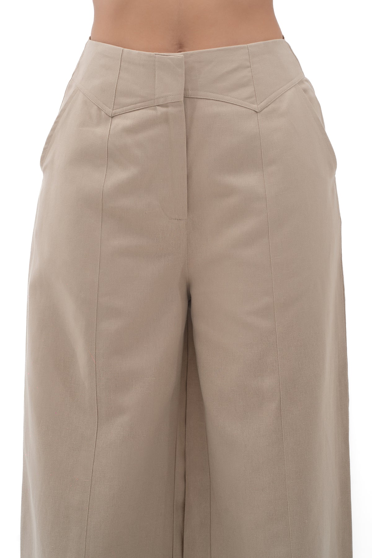 Zykaz Panelled Yoke Wide Pant in White Onyx