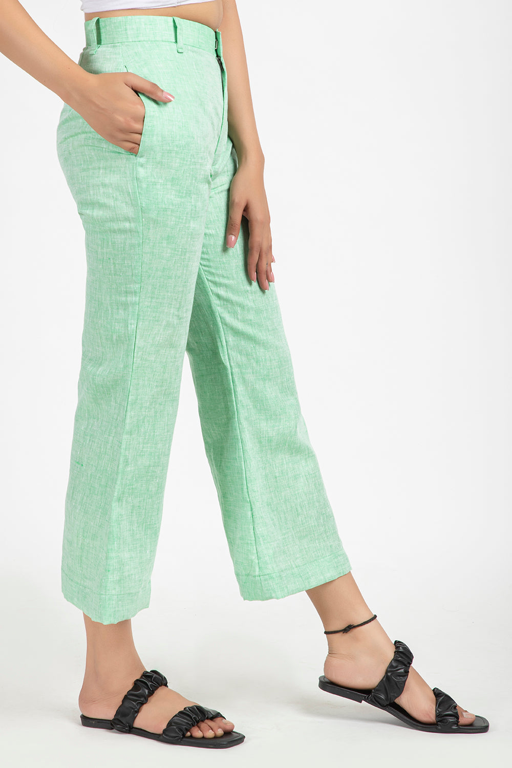 linen cropped bell trouser#color_tendergreen